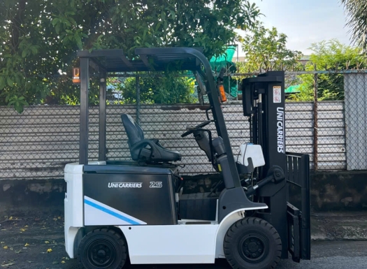 Xe Nâng Điện UniCarriers FB25-8 | Khung 3 Tầng 3m - Chui Container Dễ Dàng