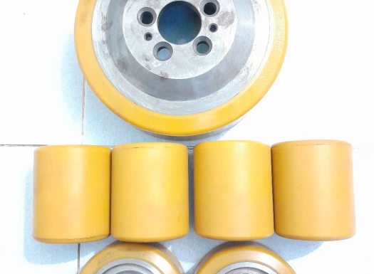 Bánh Xe PU Nhật Cho Xe Nâng – Vận Hành Êm, Siêu Bền, Giá Tốt | Xe nâng Trung Nam