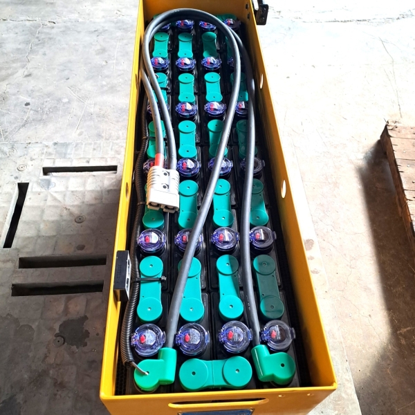 BÌNH ĐIỆN XE NÂNG LIFTTOP 48V 201AH VTFL201M