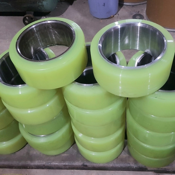 Bánh Tải Phụ