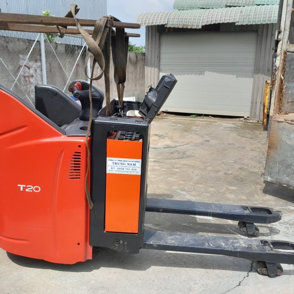 LINDE PALLET T20SP 2011