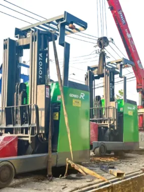 XE NÂNG ĐIỆN ĐỨNG LÁI 7FBR15