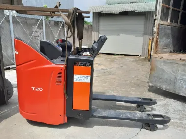 XE PALLET LINDE N20HP- BÌNH AXIT CHÌ