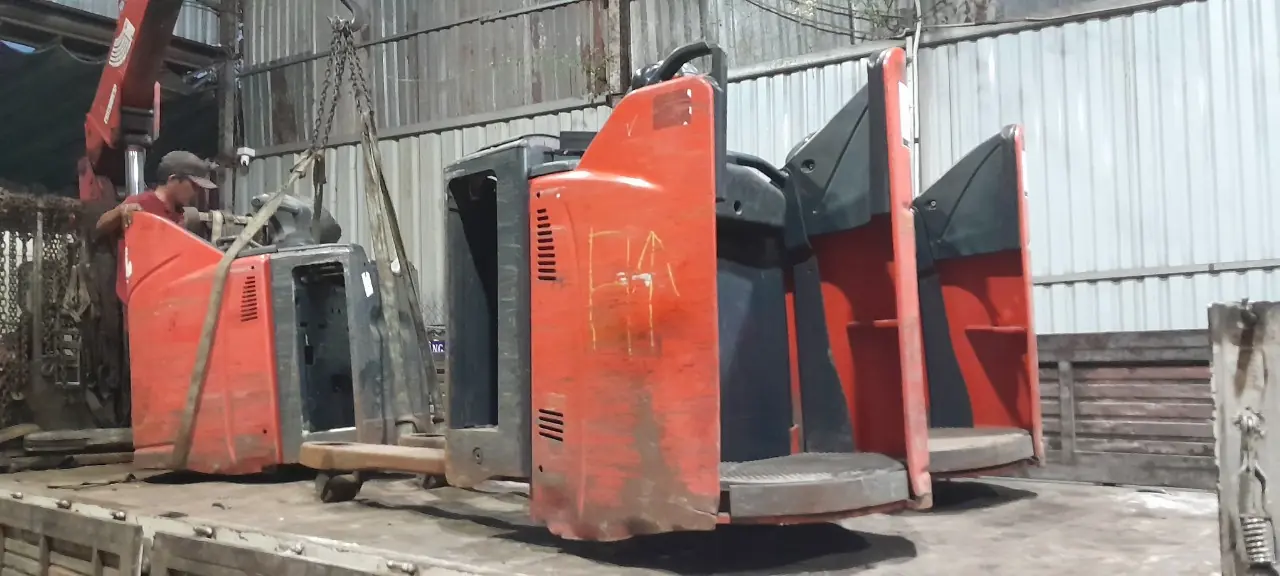 XE PALLETTRUCK LINDE T20SP, 131