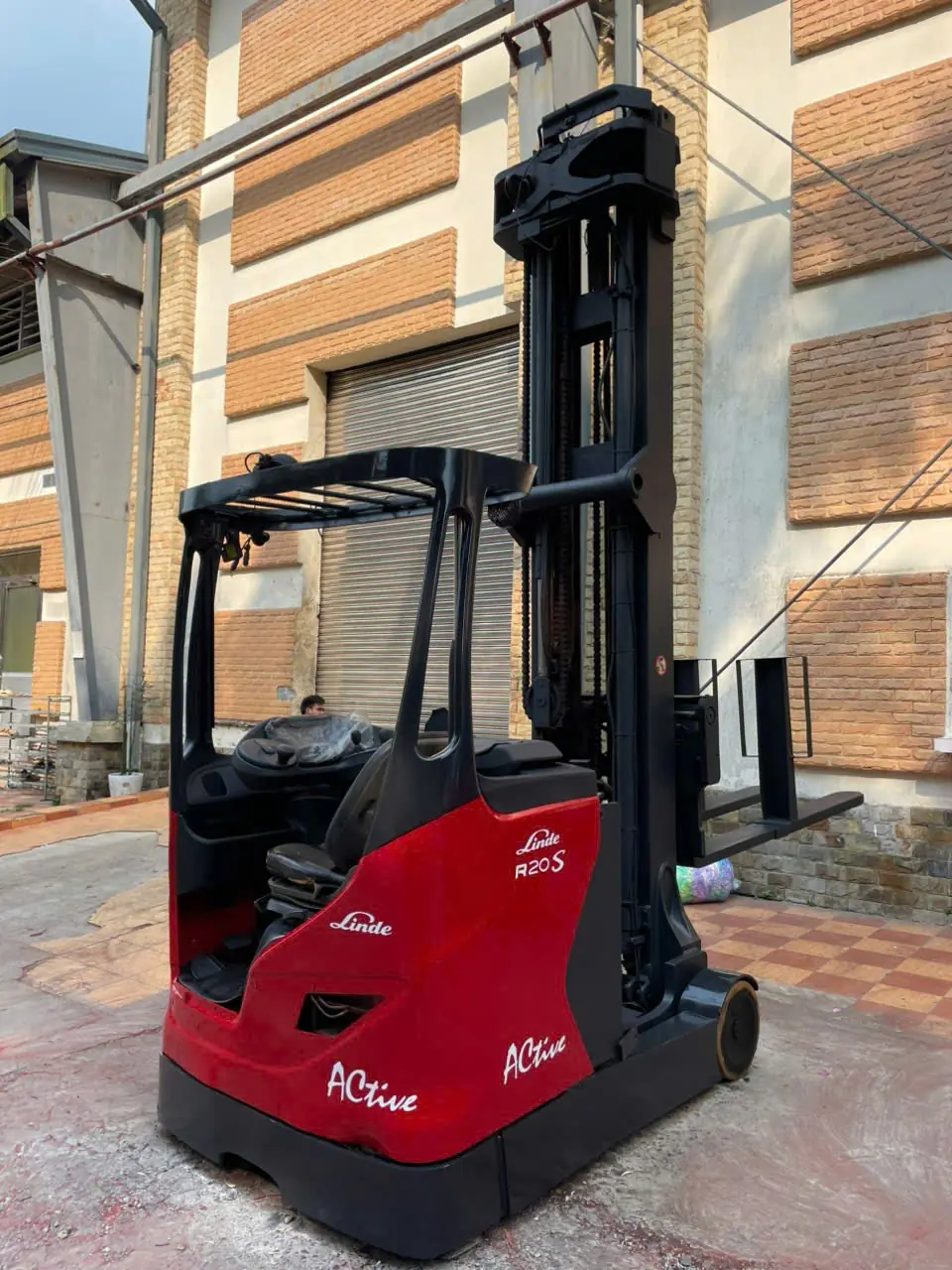 XE REACHTRUCK LINDE R16-01, 1120, CAO 9500MM